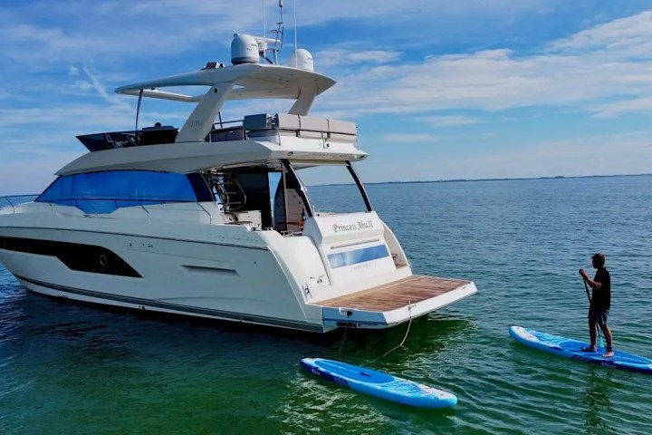 63' Prestige - Yacht Rental in Anna Maria, Florida