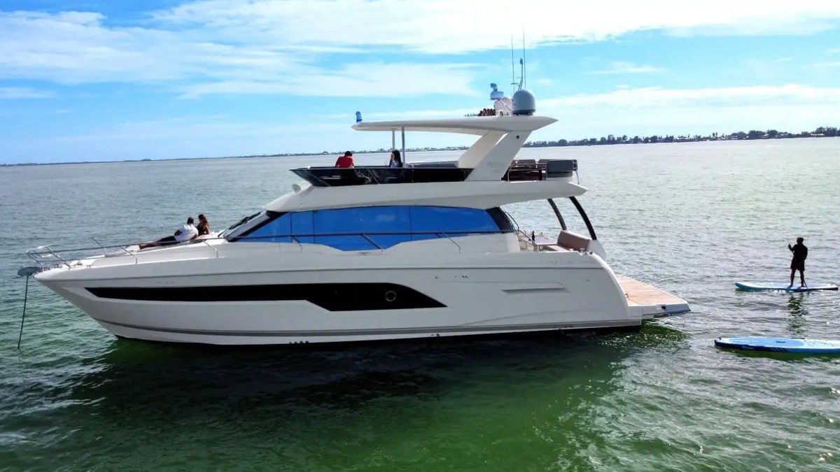 63' Prestige - Yacht Rental in Anna Maria, Florida