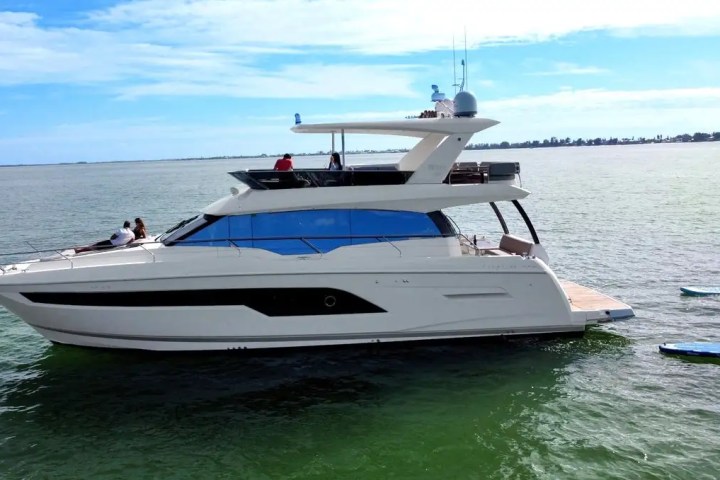 63' Prestige - Yacht Rental in Anna Maria, Florida