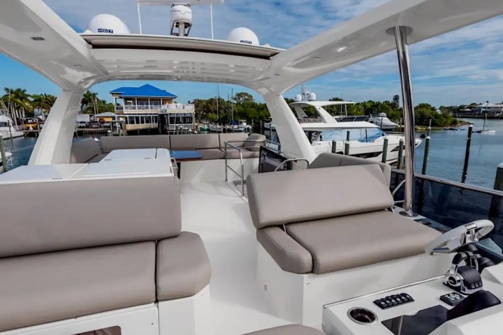 63' Prestige - Yacht Rental in Anna Maria, Florida