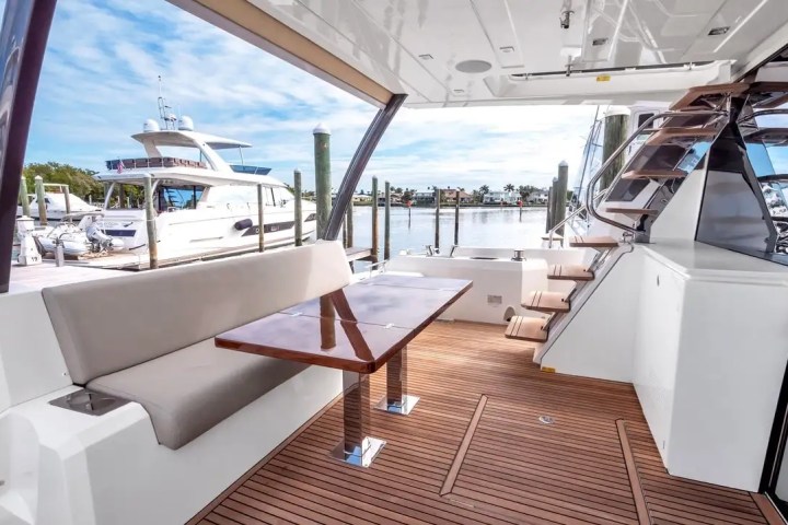 63' Prestige - Yacht Rental in Anna Maria, Florida