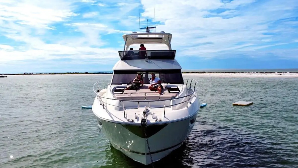 63' Prestige - Yacht Rental in Anna Maria, Florida