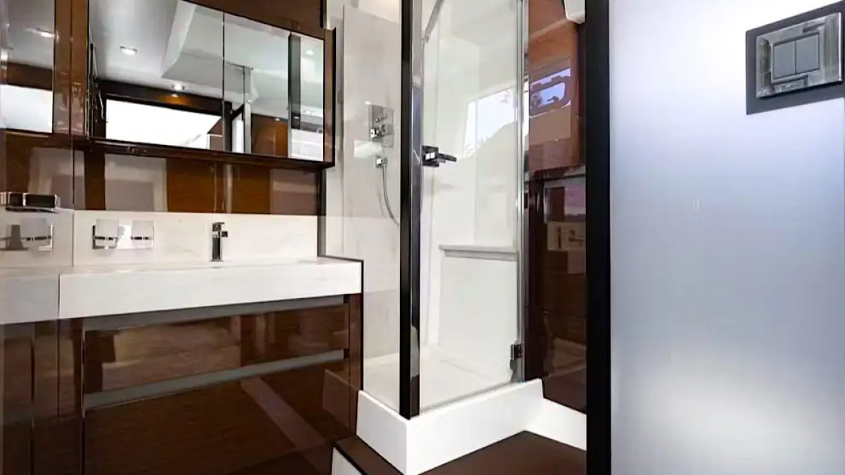 63' Prestige - Yacht Rental in Sarasota, Florida