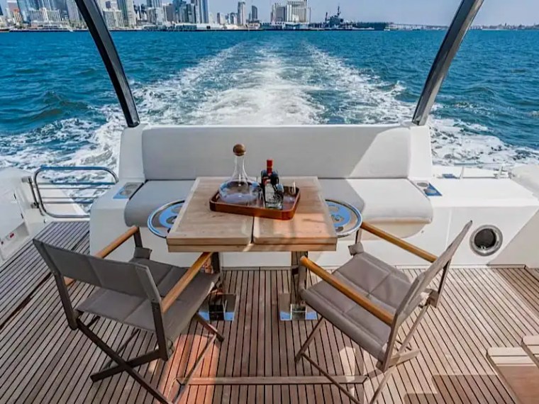 63' Prestige - Yacht Rental in Sarasota, Florida