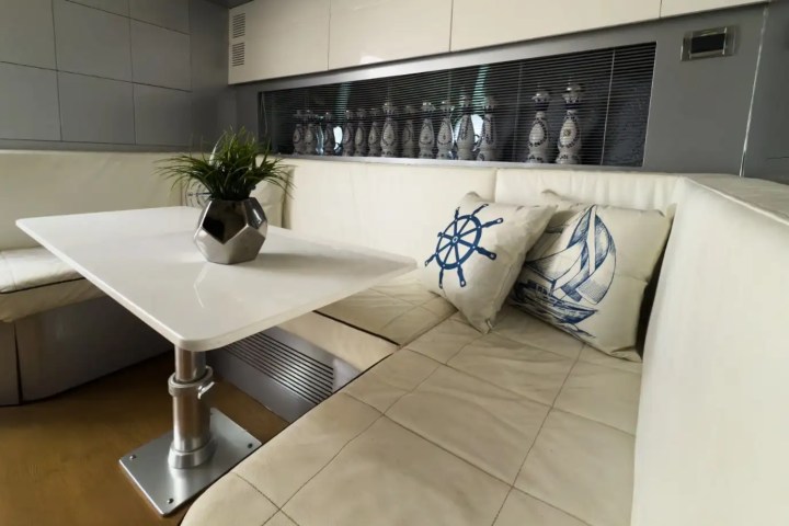 64′ Atlantis flybridge lounge Miami – image 05