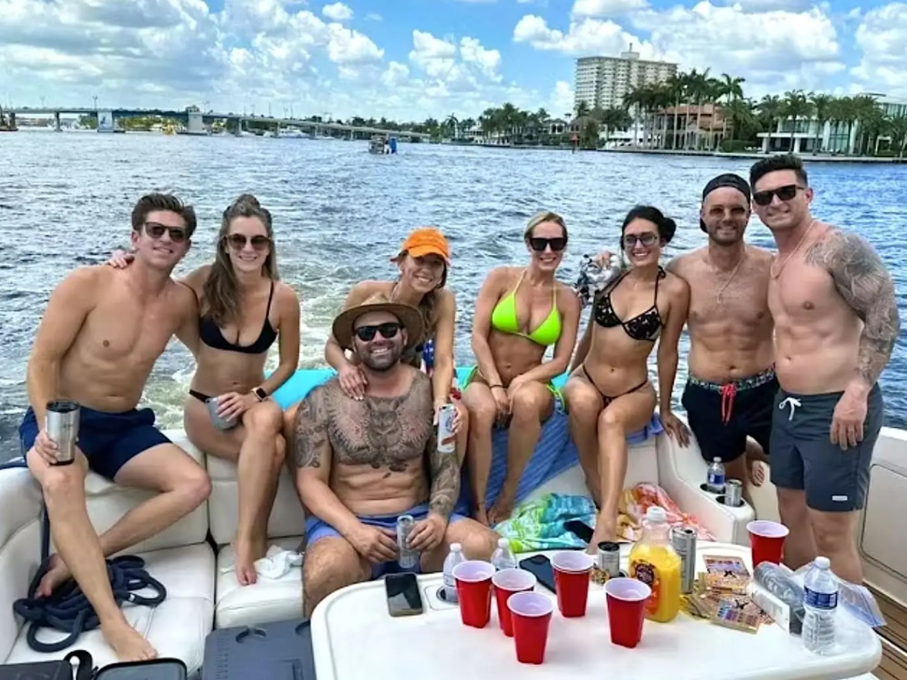 52' SeaRay - Yacht Rental in Fort Lauderdale, Florida