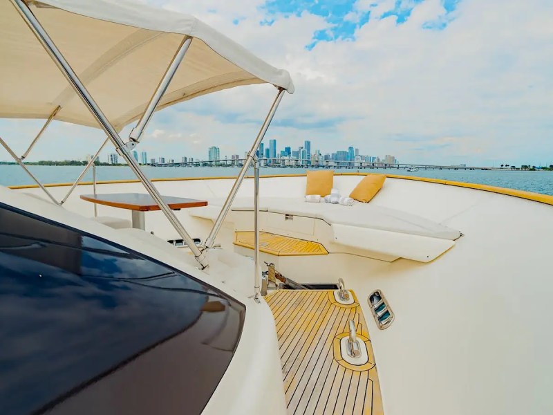 Bow sunpad lounge on 95′ Custom Line Miami