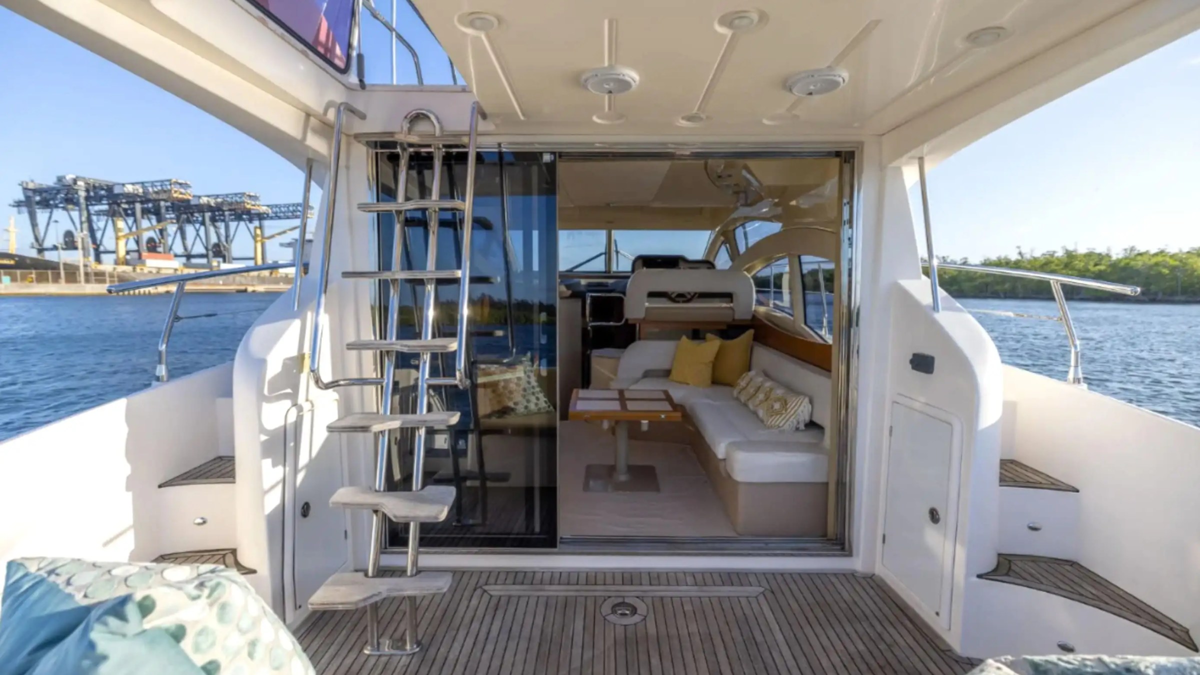 40' Azimut - Boat Rental in Tampa, Florida