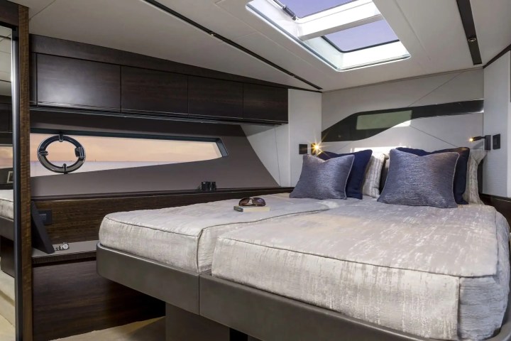 55' Predator - Yacht Rental in Dania Beach, Florida