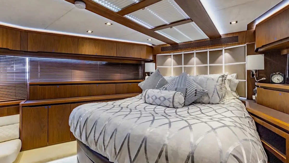 64' Galeon - Yacht Rental in Palm Beach, Florida