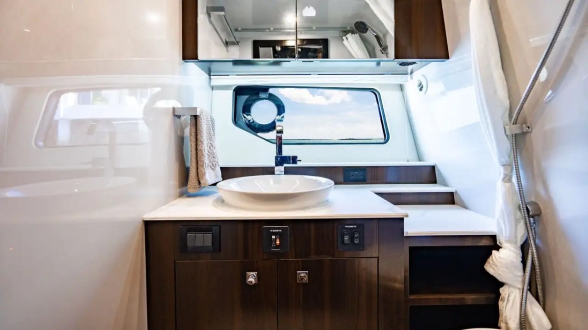 42' Cruisers - Boat Rental in Siesta Key, Florida