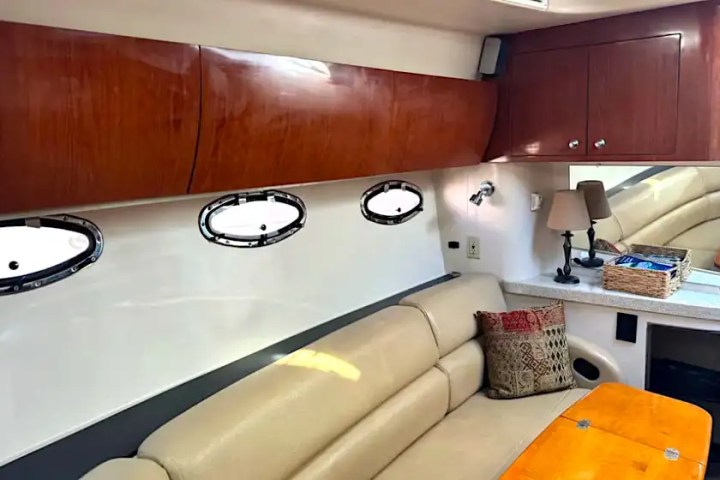 40' Regal - Boat Rental in Sarasota, Florida
