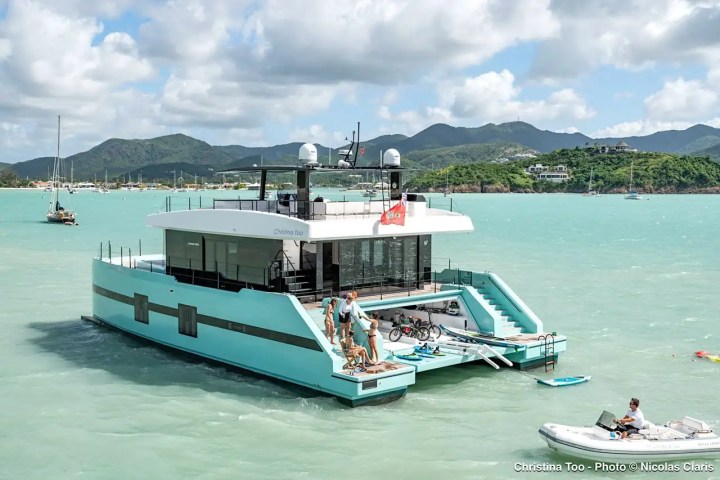 70' Sunreef- Yacht Rental in Miami Beach, Florida