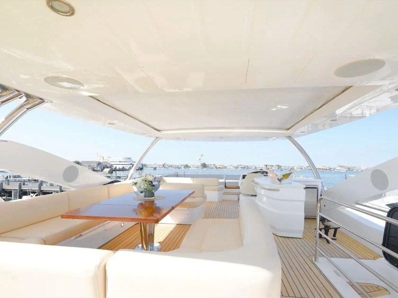 75' SunSeeker [2] - Yacht Rental in Nassau, Bahamas