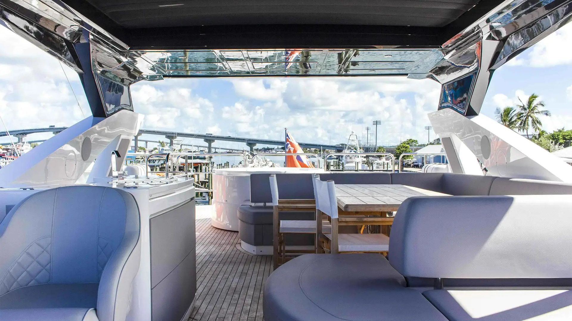 76′ Sunseeker master suite Nassau