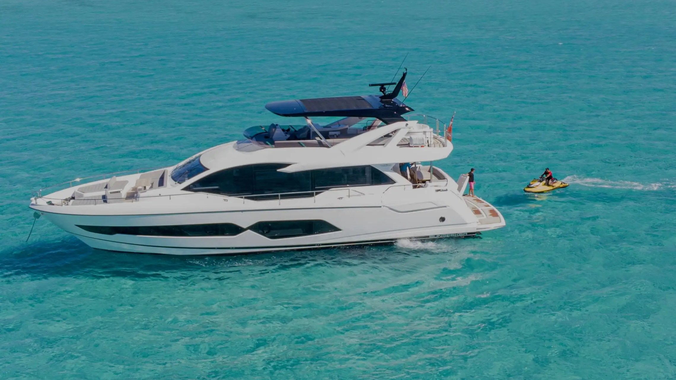 76′ Sunseeker foredeck lounge Nassau