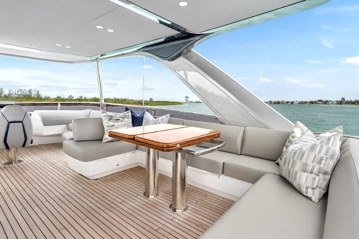 78' Princess - Yacht Rental in Sarasota, Florida
