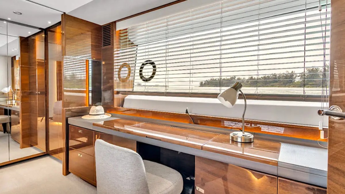 78' Princess - Yacht Rental in Sarasota, Florida