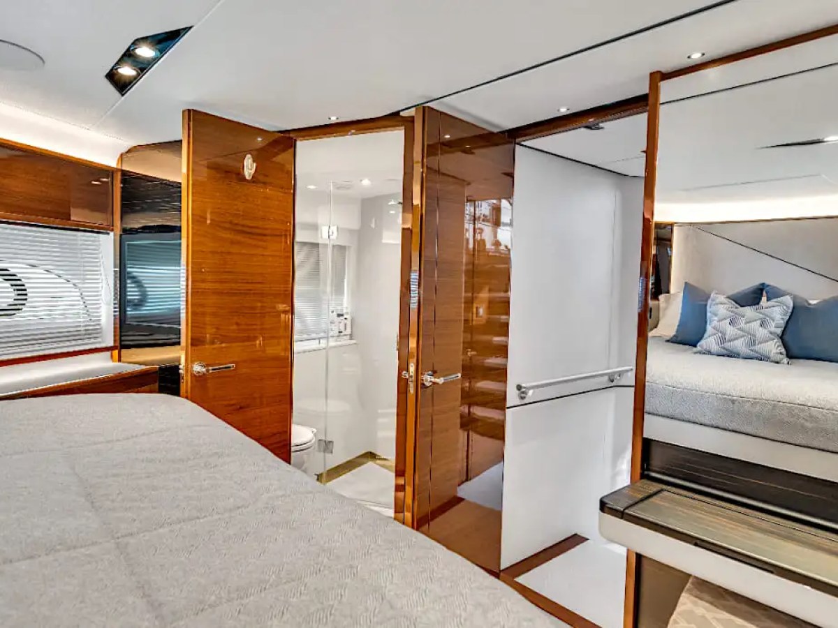 78' Princess - Yacht Rental in Sarasota, Florida