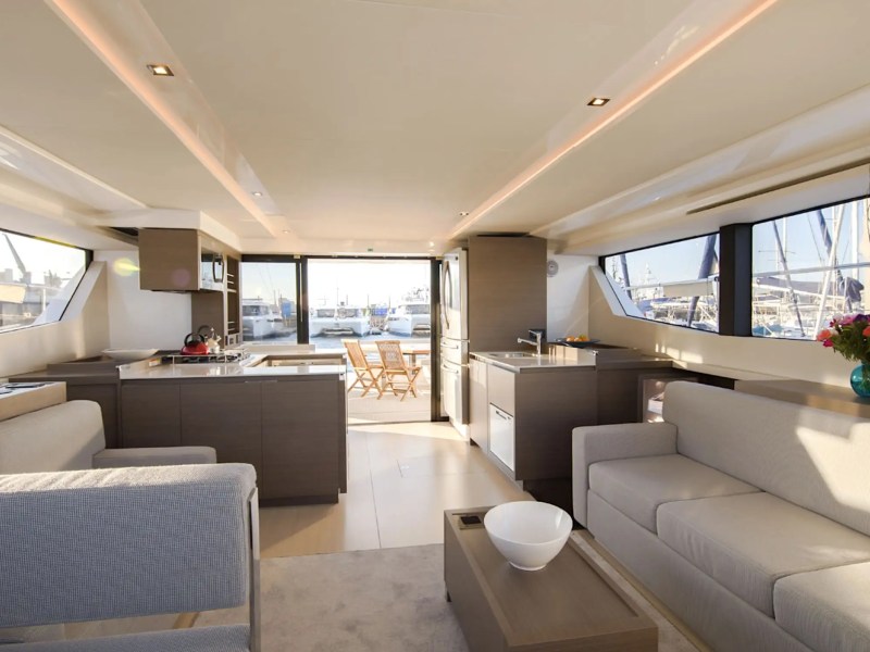 53' Leopard - Yacht Rental in Delray Beach, Florida