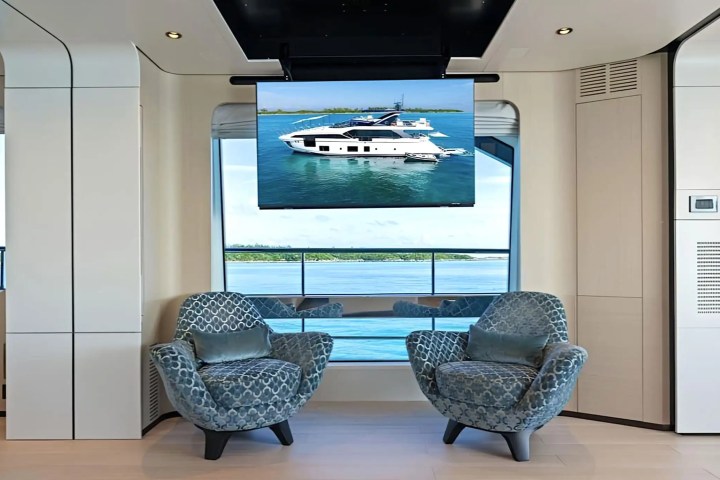 88′ Azimut swim platform Miami – image 06
