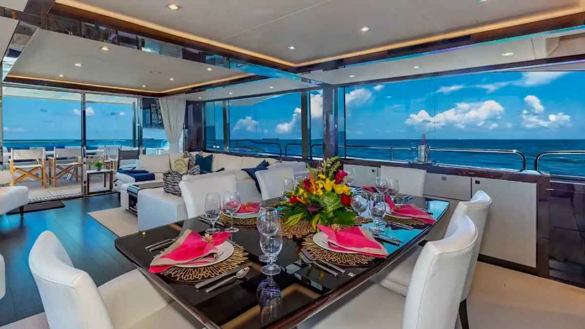 95' SunSeeker - Yacht Rental in Fort Lauderdale, Florida