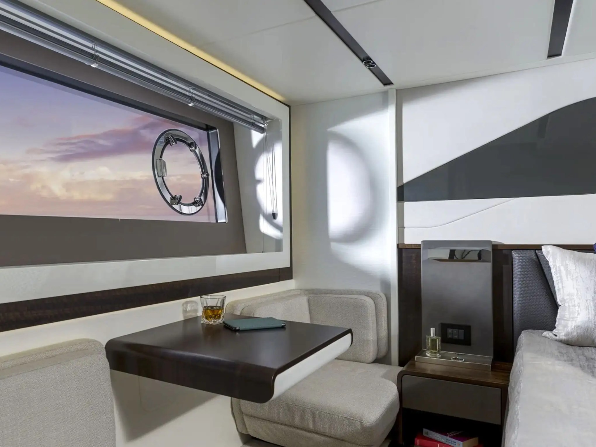 55' Predator - Yacht Rental in Dania Beach, Florida