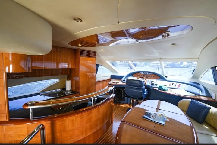 70′ Azimut water‑toy deck Miami – image 07