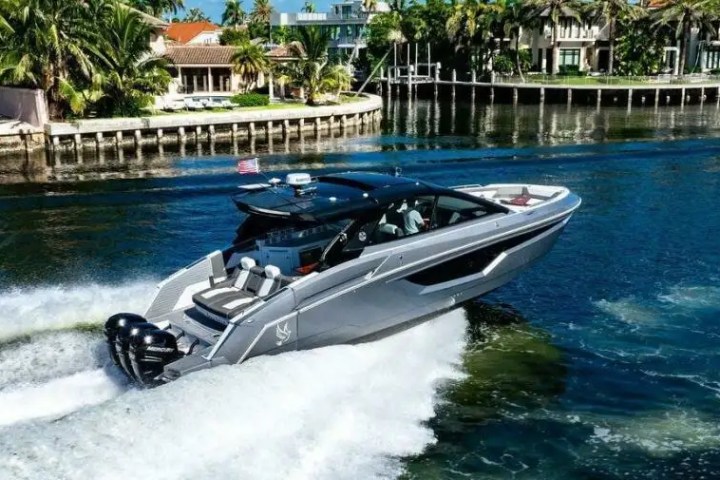 42' Cruisers - Boat Rental in Siesta Key, Florida