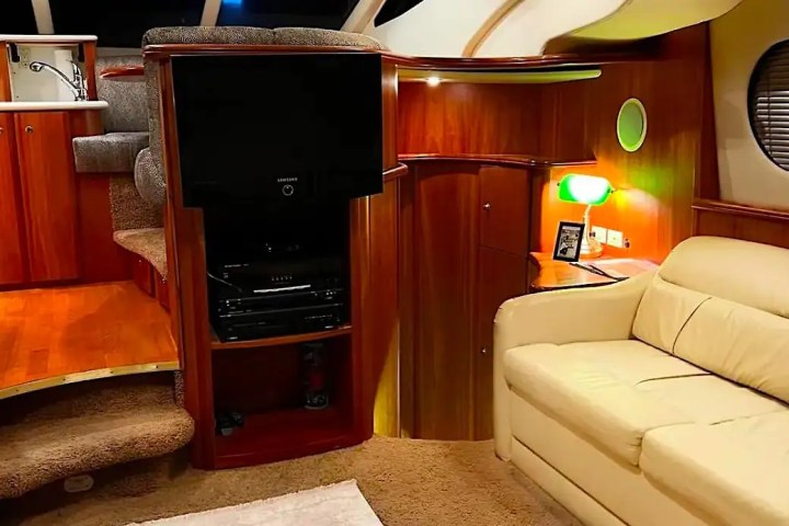 46' Silverton - Boat Rental in Miami Beach, Florida