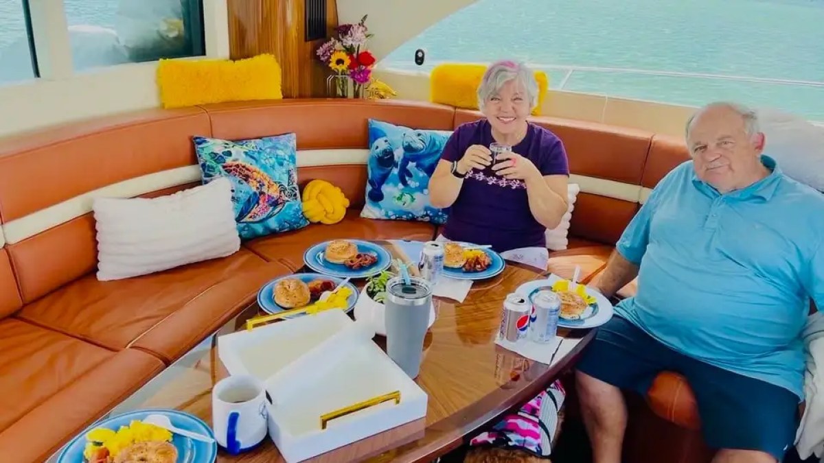 65' Axcell - Yacht Rental in Palm Beach Gardens, Florida