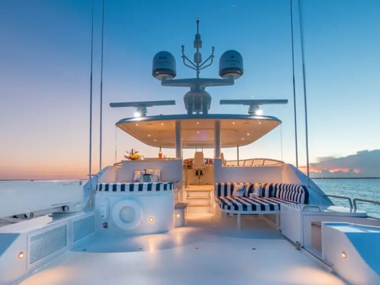 112' Westport - Yacht Rental in Palm Beach, Florida