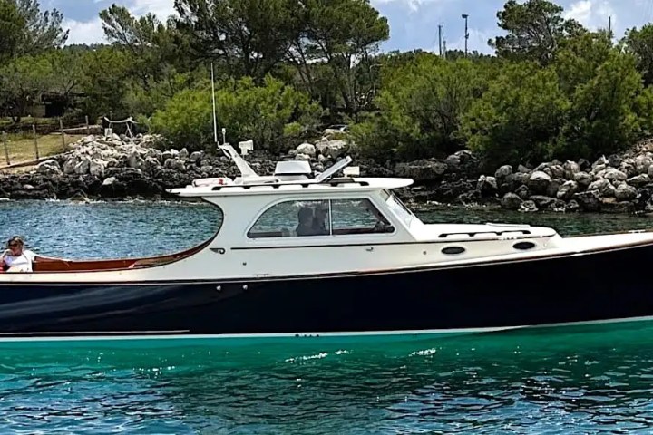 36' Hinckley - Boat Rental in Riviera Beach, Florida