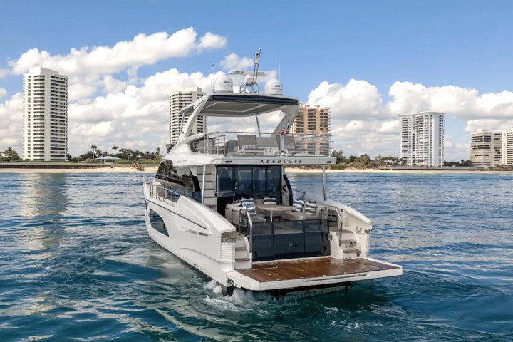 60' Absolute - Yacht Rental in Palm Beach, Florida