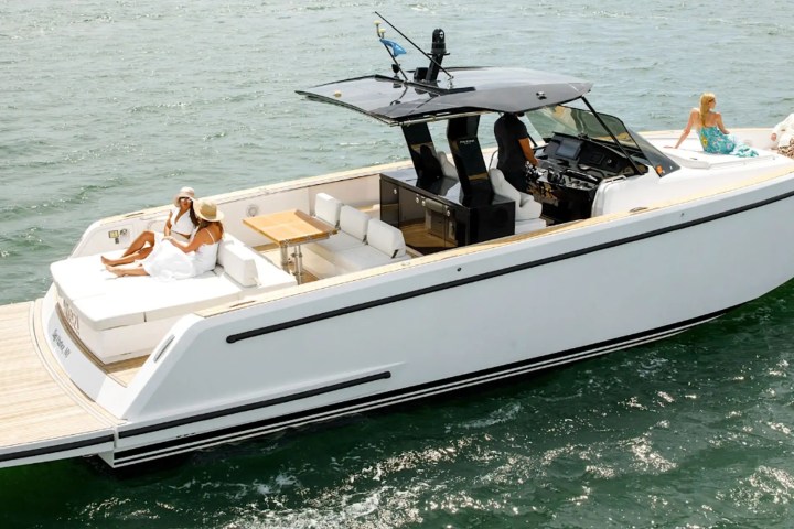 43' Pardo - Boat Rental in Riviera Beach, Florida