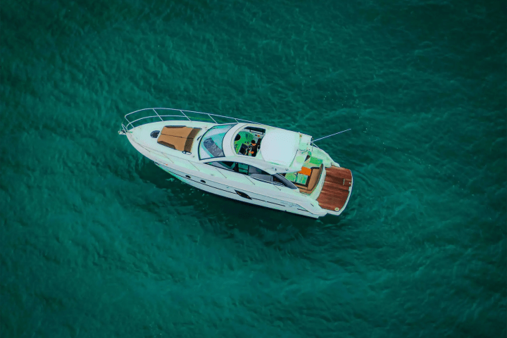 38′ Beneteau guests lounging Key Biscayne