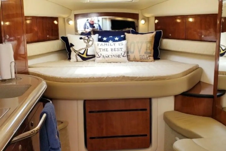 38' SeaRay - Boat Rental in St. Petersburg, Florida