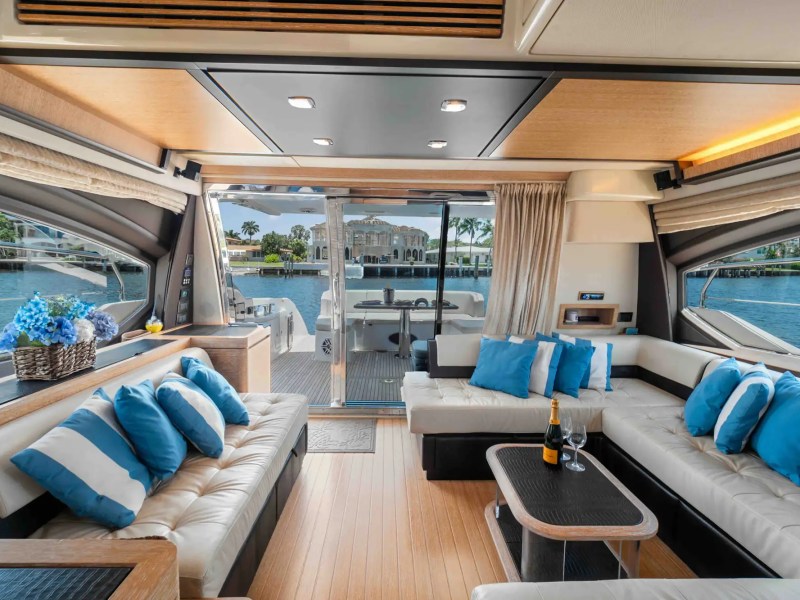 64' Azimut - Yacht Rental in Fort Lauderdale, Florida