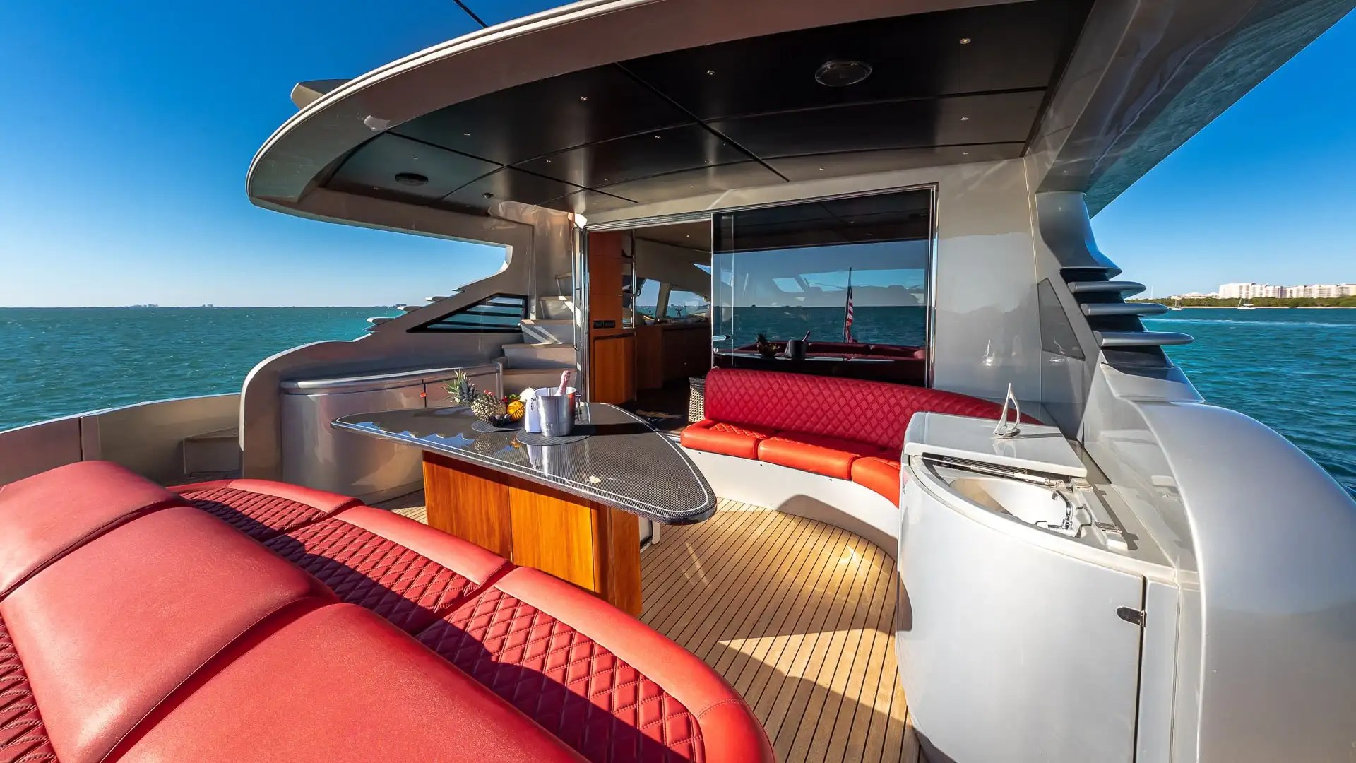 Deck refreshment bar on 90′ Pershing Miami