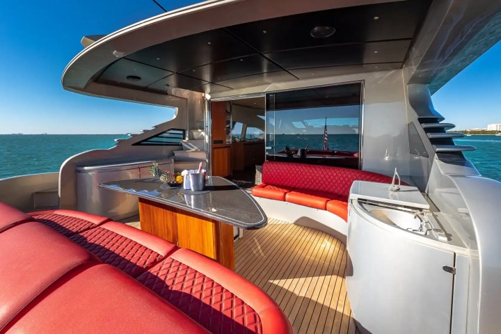90' Pershing - Yacht Rental in Miami, Florida