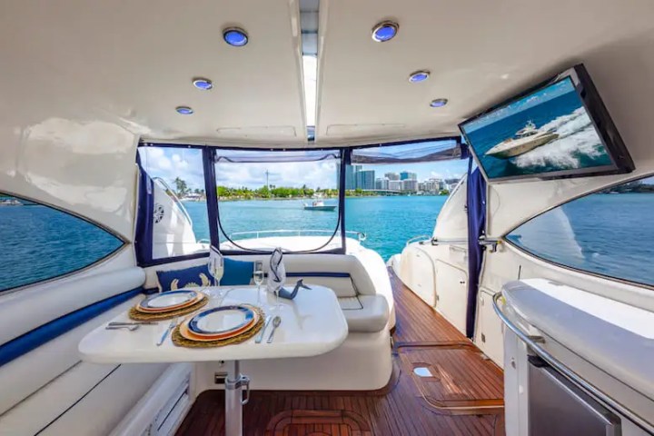 60' Predator - Yacht Rental in North Bay Village, Florida