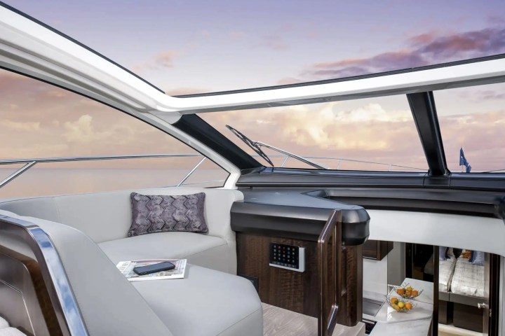 55' Predator - Yacht Rental in Dania Beach, Florida