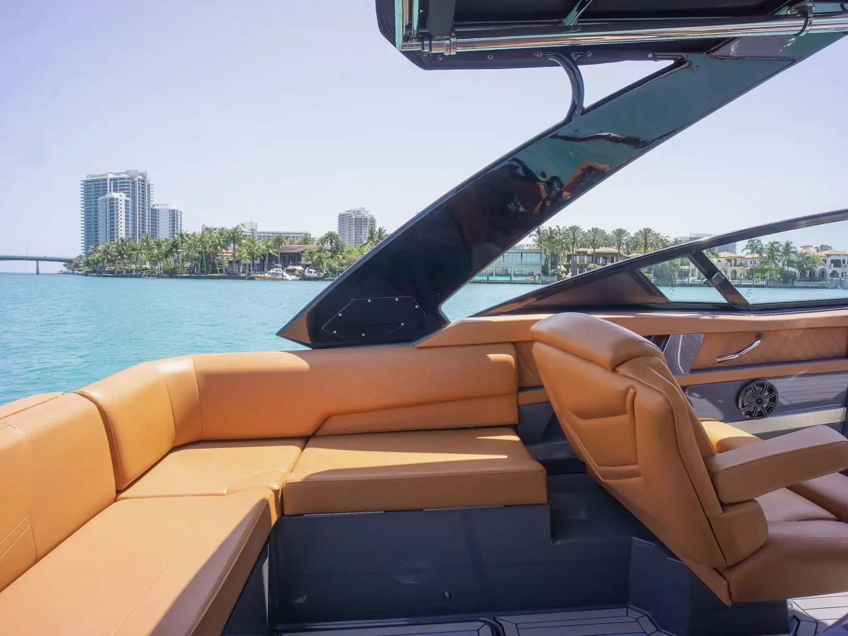 34' Cruisers - Boat Rental in St. Petersburg, Florida