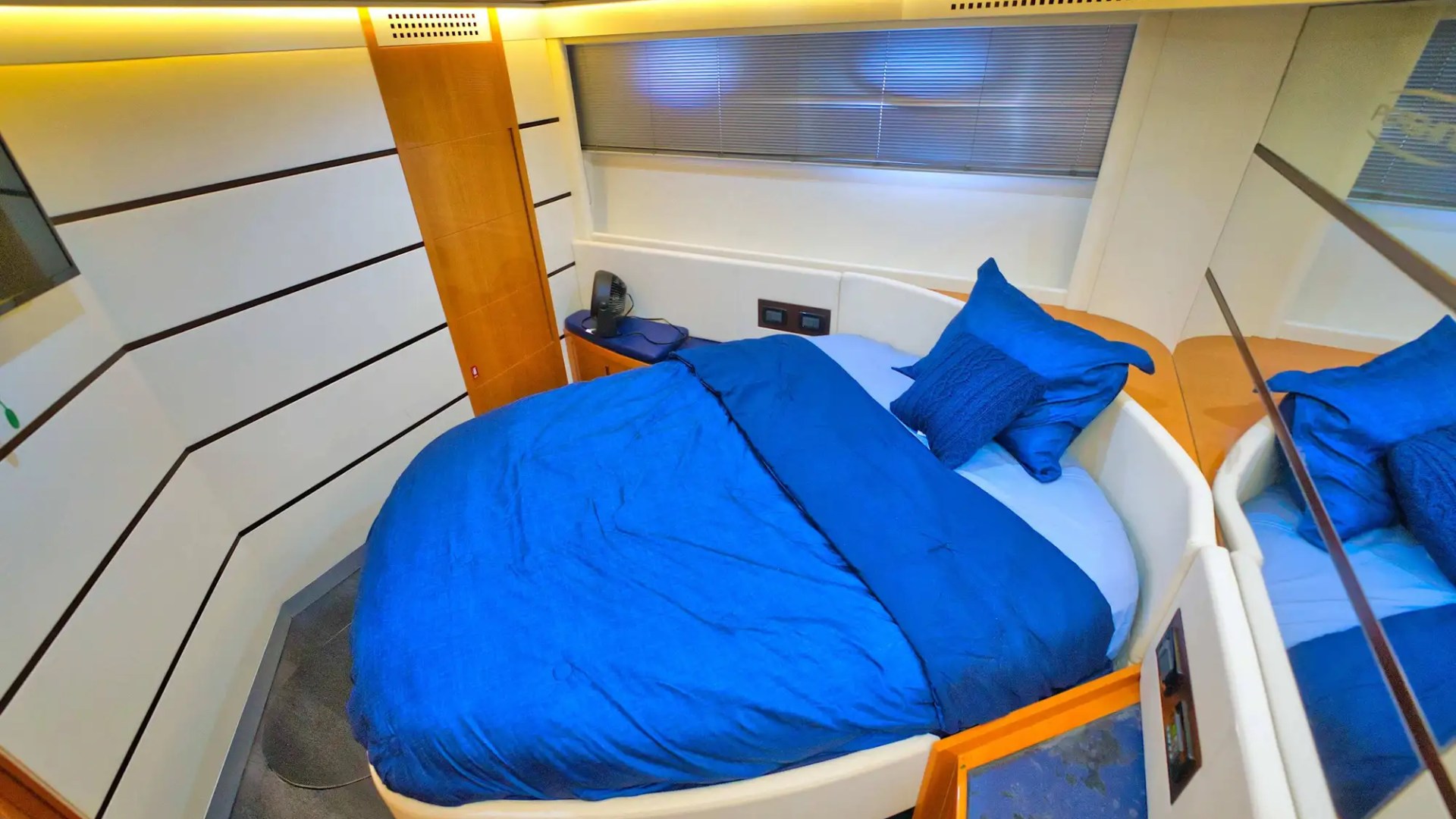 62' Pershing - Yacht Rental in North Bay Village, Florida