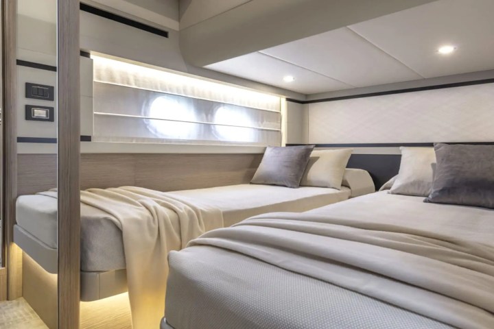 50' Absolute - Yacht Rental in Boca Raton, Florida