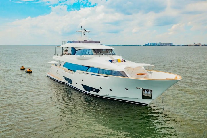 95' Custom Line - Yacht Rental in Miami, Florida
