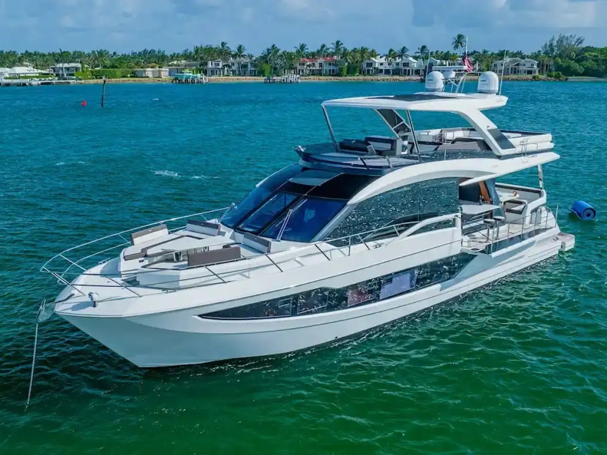 Yacht Rentals for Charters in Florida & The Bahamas [65 to 100+ FT]