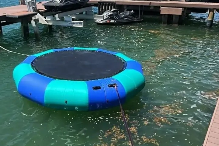 Trampoline - Water Toy Rental for Boats, Yachts & Special Events