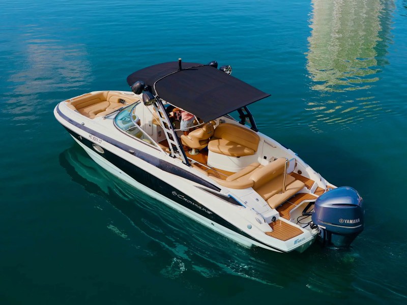 Drone aerial shot of 27′ Crownline Miami Beach