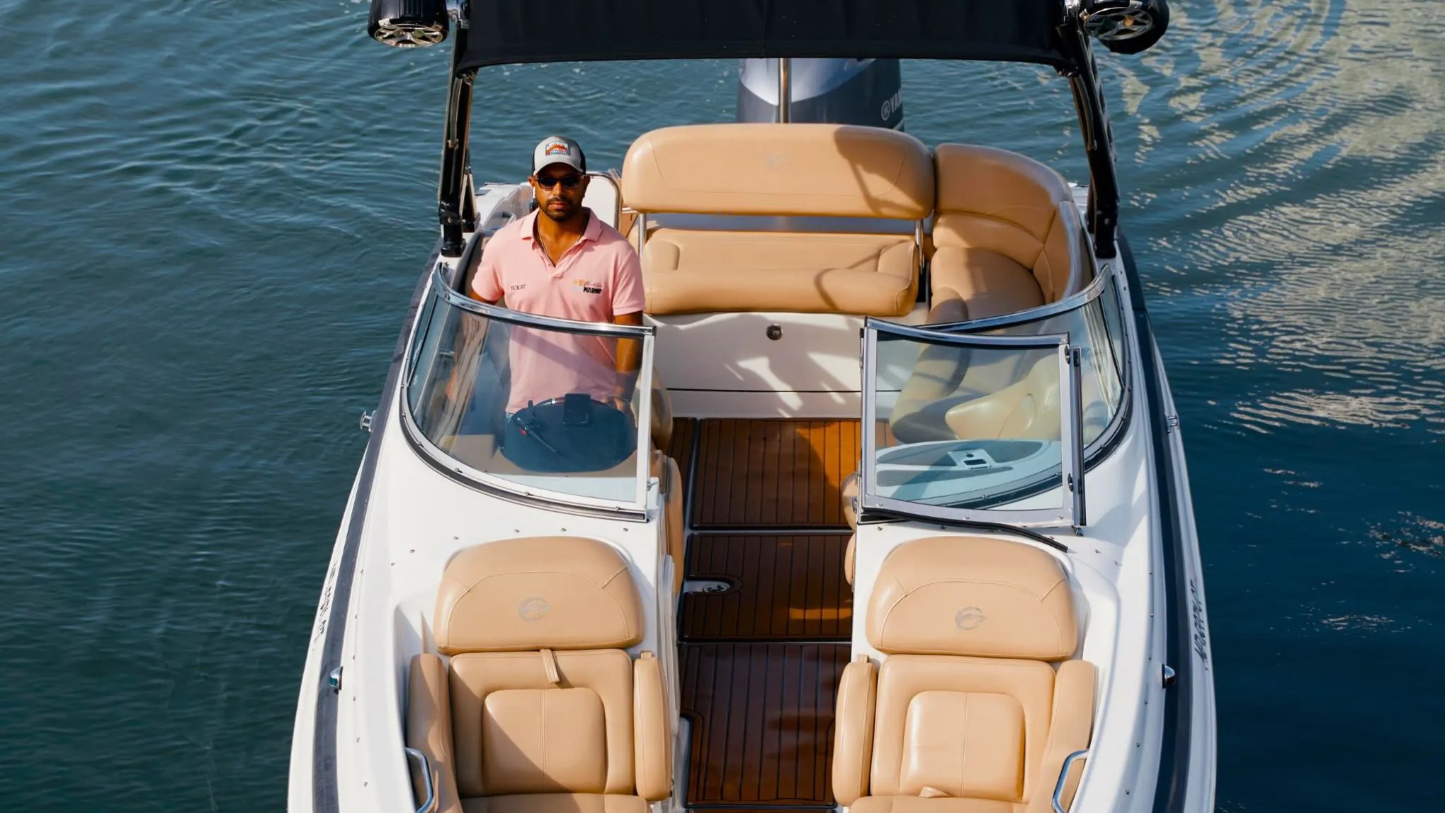 Forward cruising shot of 27′ Crownline Miami Beach